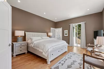 1860 Arrowhead Dr, Oakland, CA 94611 - Photo 34