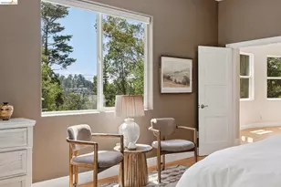1860 Arrowhead Dr, Oakland, CA 94611 - Photo 36