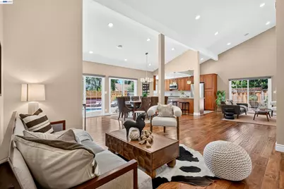 38749 Canyon Heights Dr, Fremont, CA 94536 - Photo 4