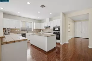 6809 New Melones Cir, Discovery Bay, CA 94505 - Photo 16