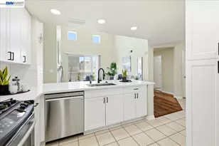 3901 Lick Mill Blvd, Santa Clara, CA 95054 - Photo 12