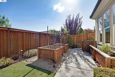 1930 Barbaresco Ln, Brentwood, CA 94513 - Photo 28
