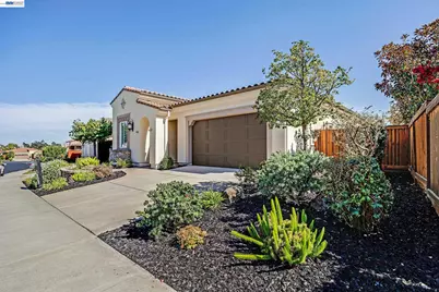 1930 Barbaresco Ln, Brentwood, CA 94513 - Photo 2