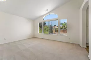 2377 Yorkshire Dr, Antioch, CA 94531 - Photo 22