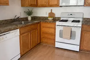 1366 Callen St, Vacaville, CA 95688 - Photo 2