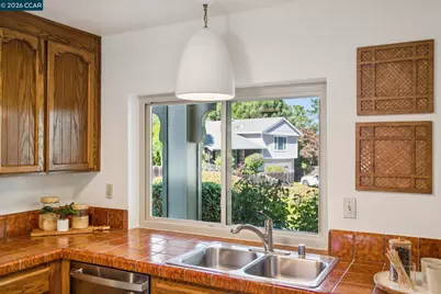 41 Burnham Ct, Pleasant Hill, CA 94523 - Photo 28