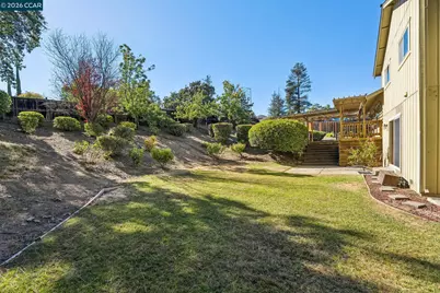 41 Burnham Ct, Pleasant Hill, CA 94523 - Photo 58
