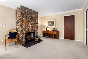 6909 Exeter Dr, Oakland, CA 94611 - Photo 18