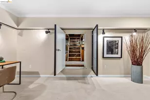 6909 Exeter Dr, Oakland, CA 94611 - Photo 28
