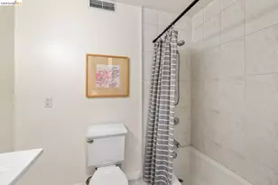 6909 Exeter Dr, Oakland, CA 94611 - Photo 36