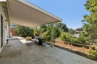 123 Coleridge Drive, Vallejo, CA 94591 - Photo 12