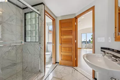 1305 Henry St #C, Berkeley, CA 94709 - Photo 46