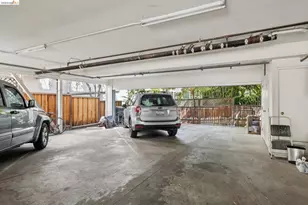 459 Stow Ave, Oakland, CA 94606 - Photo 14