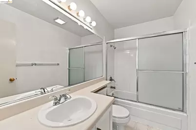 39206 Guardino Dr #302, Fremont, CA 94538 - Photo 14