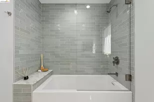 200 Fairlawn Dr, Berkeley, CA 94708 - Photo 42