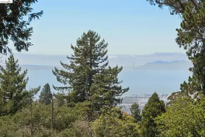 200 Fairlawn Dr, Berkeley, CA 94708 - Photo 70