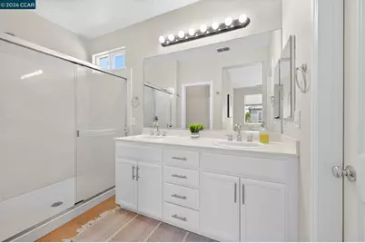 1311 Tapestry Ln, Concord, CA 94520 - Photo 32