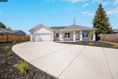 2102 Paige Ct, Pittsburg, CA 94565 - Photo 4