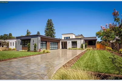 1070 Borrette Ct, Napa, CA 94558 - Photo 1