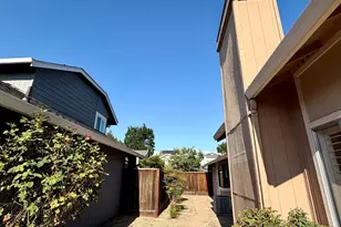 2061 Eilene Dr, Pleasanton, CA 94588 - Photo 6