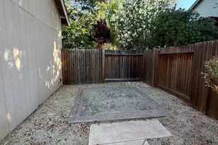 2061 Eilene Dr, Pleasanton, CA 94588 - Photo 10