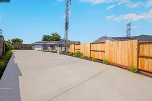 2100 Paige Ct, Pittsburg, CA 94565 - Photo 6