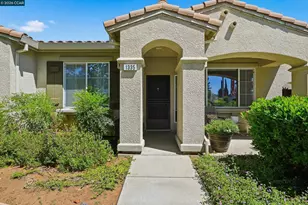 1335 Cypress Ct, Gilroy, CA 95020 - Photo 4