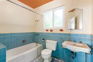 5134 Masonic, Oakland, CA 94618 - Photo 16