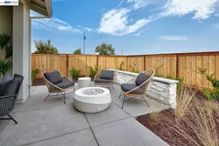 1288 Parkcrest Cir, Manteca, CA 95336 - Photo 86