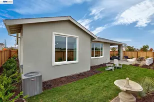 1288 Parkcrest Cir, Manteca, CA 95336 - Photo 92