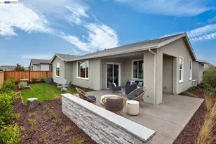 1288 Parkcrest Cir, Manteca, CA 95336 - Photo 94