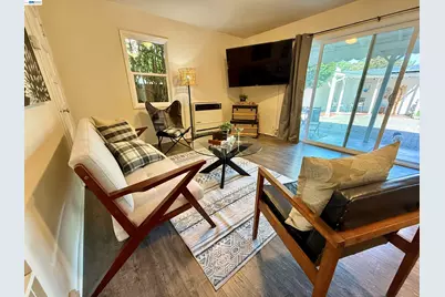 272 Lorraine Blvd, San Leandro, CA 94577 - Photo 46