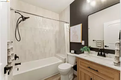 444 Wilson St, Napa, CA 94559 - Photo 14
