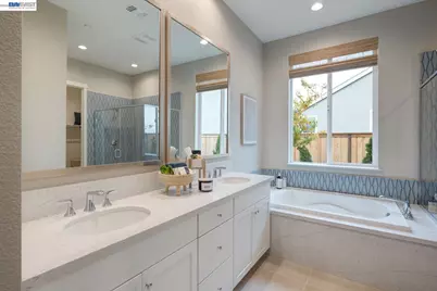 1276 Parkcrest Circle, Manteca, CA 95336 - Photo 26