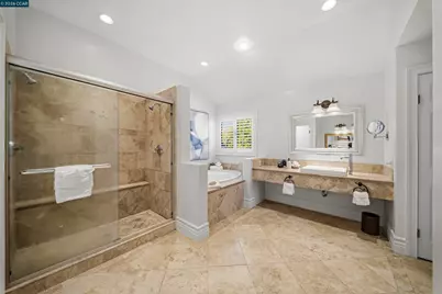 951 Redwood Dr, Danville, CA 94506 - Photo 40