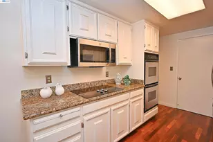 30 Mounds Rd, San Mateo, CA 94402 - Photo 6