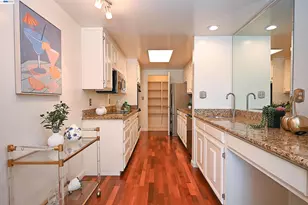 30 Mounds Rd, San Mateo, CA 94402 - Photo 10