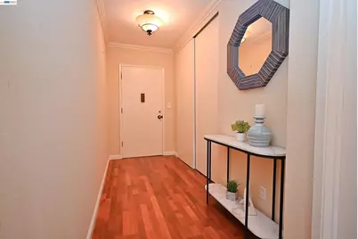 [Address not provided], San Mateo, CA 94402 - Photo 4