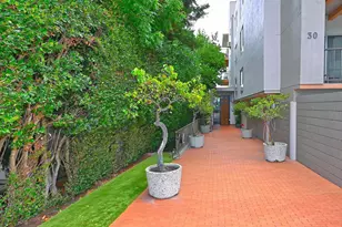 30 Mounds Rd, San Mateo, CA 94402 - Photo 2