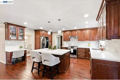 1661 Beckner Ct, Concord, CA 94521 - Photo 14