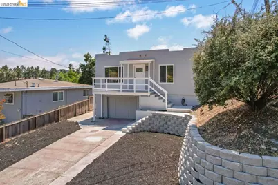 1923 Thompson Ln, El Sobrante, CA 94803 - Photo 2
