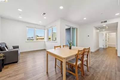 10300 San Pablo Ave #203, El Cerrito, CA 94530 - Photo 8