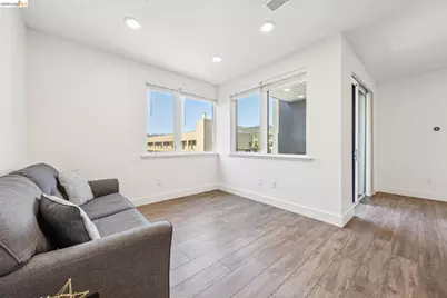 10300 San Pablo Ave #203, El Cerrito, CA 94530 - Photo 14