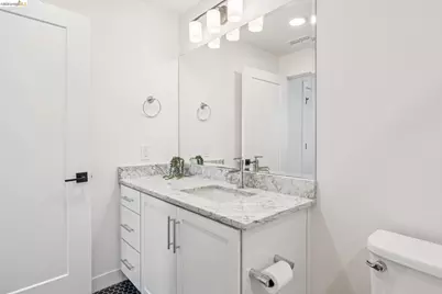 10300 San Pablo Ave #203, El Cerrito, CA 94530 - Photo 20