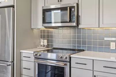 10300 San Pablo Ave #203, El Cerrito, CA 94530 - Photo 10