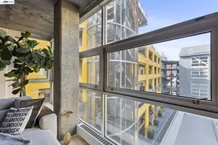 311 Oak St, Oakland, CA 94607 - Photo 22