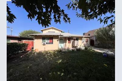 817 Sierra St, Madera, CA 93638 - Photo 1