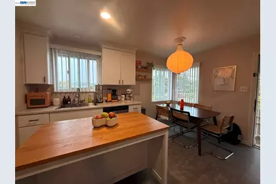 20275 Stanton Ave, Castro Valley, CA 94546 - Photo 4
