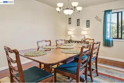 27468 Hayward Blvd, Hayward, CA 94542 - Photo 32