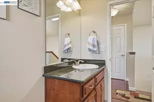 27468 Hayward Blvd, Hayward, CA 94542 - Photo 46